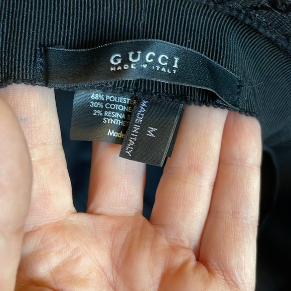 Gucci Authentic Bucket Black Hat - Picture 5 of 6
